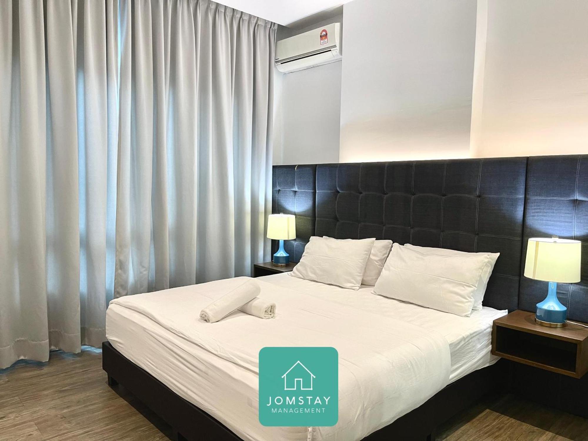 Jomstay Octagon Palm Suites איפוה מראה חיצוני תמונה