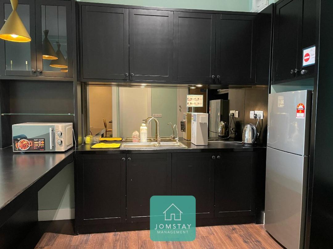 Jomstay Octagon Palm Suites איפוה מראה חיצוני תמונה