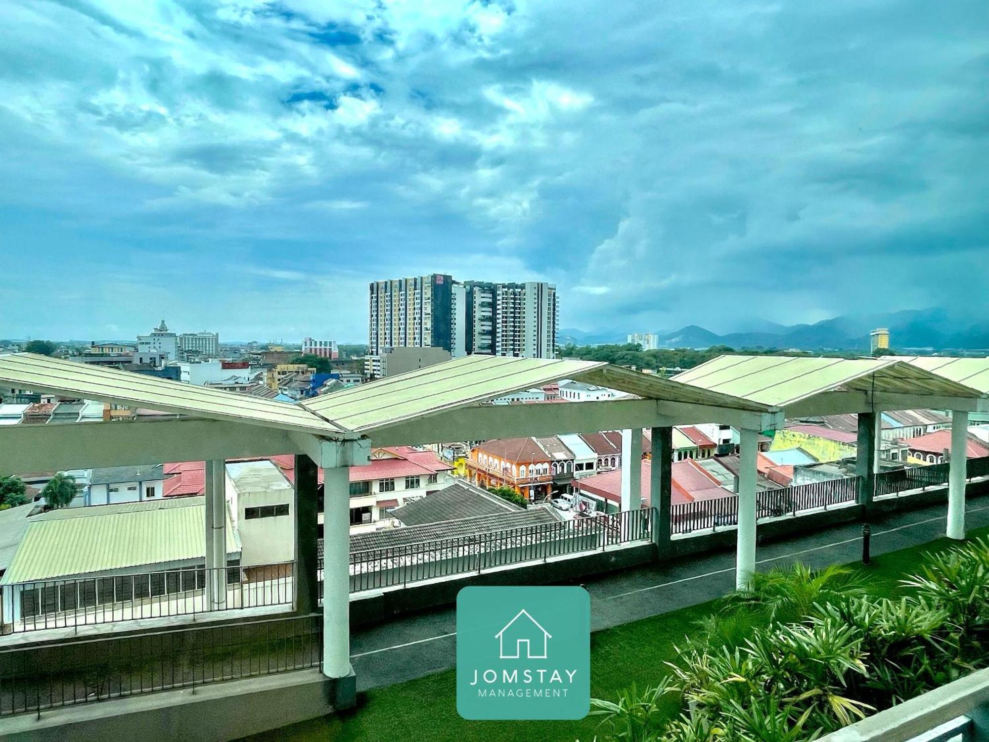 Jomstay Octagon Palm Suites איפוה מראה חיצוני תמונה